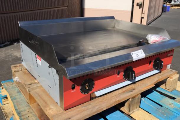 Brand new Avantco Chef Series CAG-36-TG 36" countertop gas griddle, 105,000 BTU, thermostatic controls, unboxed.