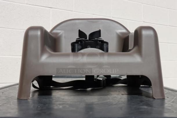 Brown Carlisle 911401 polypropylene booster seat; brand new with safety strap. Auction for 4 units.