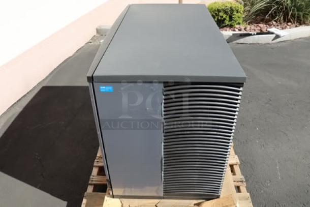 New Manitowoc IDT1500A 48" air-cooled cube ice machine, scratch-n-dent condition, 1668 lb capacity, 208-230V, 1 phase.