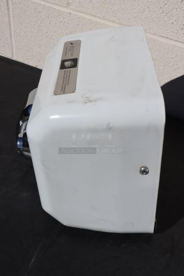 AMERICAN DRYER DR-10N hand dryer, steel, white enamel, push button, 120V, 15A, 60Hz. Serial: IJ09. Slight surface wear.