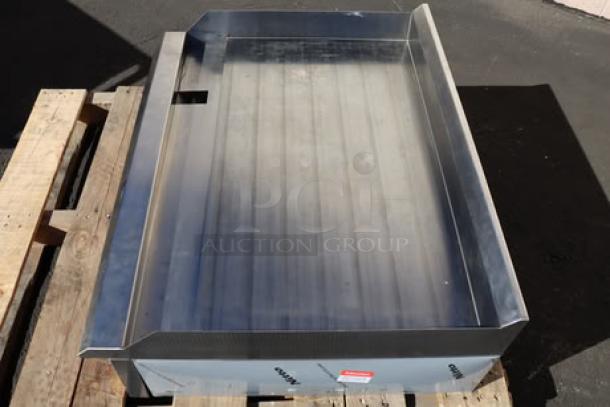 Cooking Performance Group GM-CPG-48-NL 48" gas griddle, manual controls, 120,000 BTU, stainless steel, new condition.