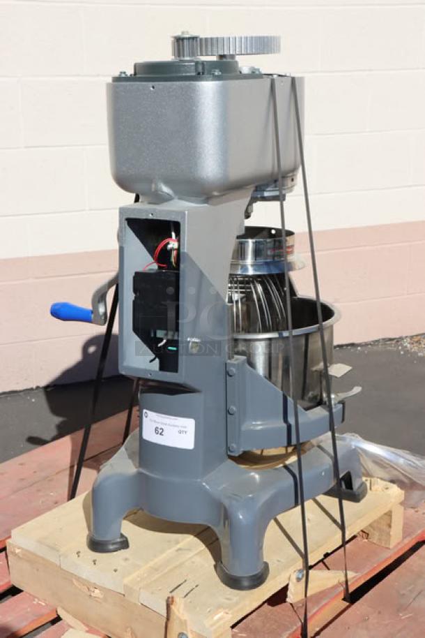 Vollrath 40757 20 Qt. Planetary Stand Mixer, damaged, with guard & standard accessories, many usable parts, 120V, 1/2 hp.