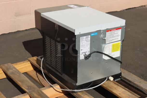 Brand new Scotsman HID207AX-1 Meridian® Air Cooled Nugget Ice Machine, 7 lb. bin, touch-free dispensing, 115V. Out of box.