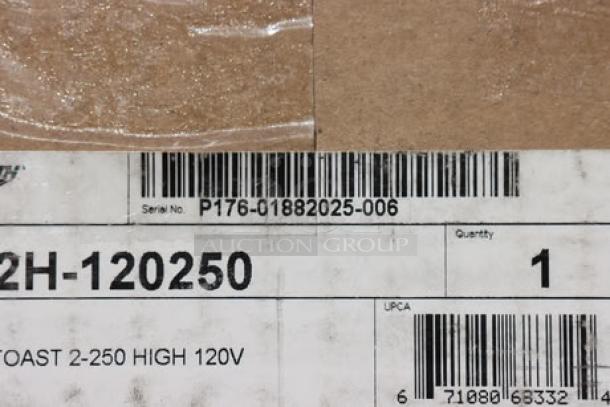 BRAND NEW SCRATCH-N-DENT Vollrath CT2H-120250 Conveyor Toaster, 2 1/2" opening, 120V, 1600W, damaged packaging, SN: P176-01882025-006.