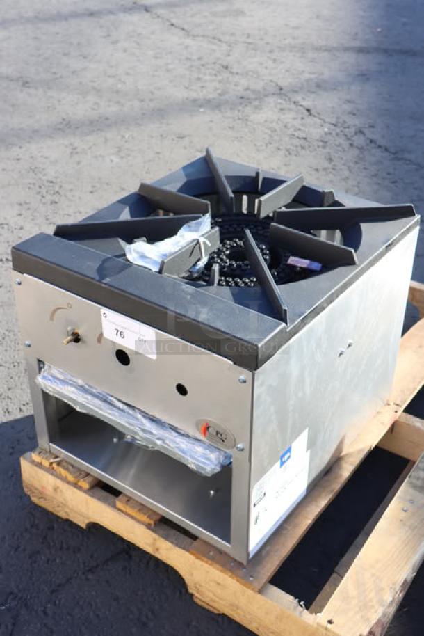 BRAND NEW Cooking Performance Group CPG-SP-18-L liquid propane stock pot range, 80,000 BTU, minor scratches, serial: CPG67243452998.