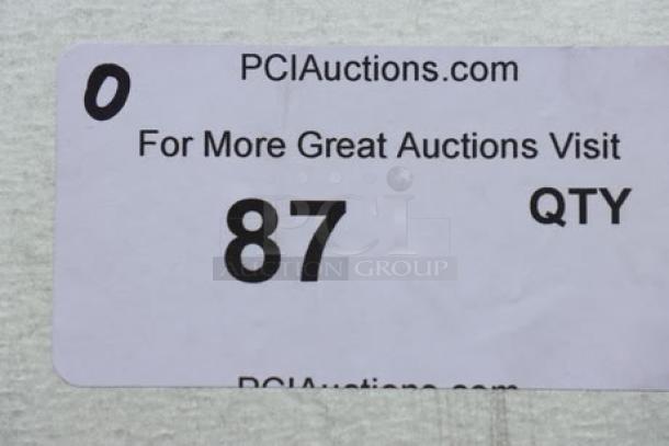 Avantco A-23R-HC Reach-In Refrigerator, 29" solid door, 115V, 3.6A, 1-phase, 348W, new scratch-n-dent, tested onsite.