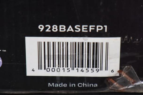 AvaMix Revolution 928BASEFP1 motor base box, showing barcode and "Made in China" text; new condition.