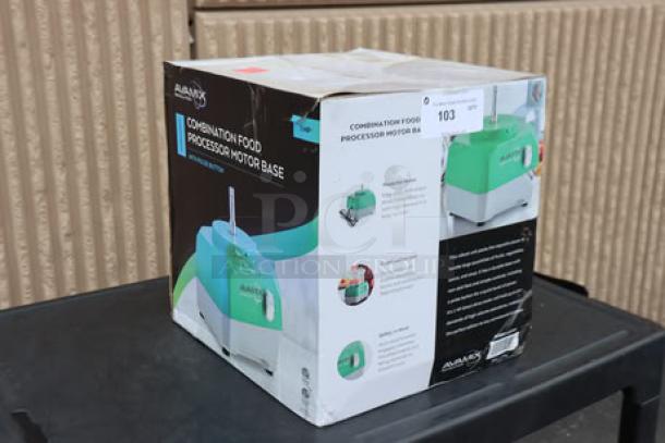BRAND NEW AvaMix Revolution 928BASEFP1 motor base with pulse button, in original box, for 1 hp food processors.