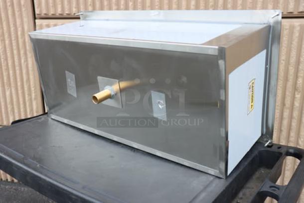 Regency 18" x 36" stainless steel drop-in ice bin, model 600diib1836. Brand new, scratch-n-dent, visible drain outlet.