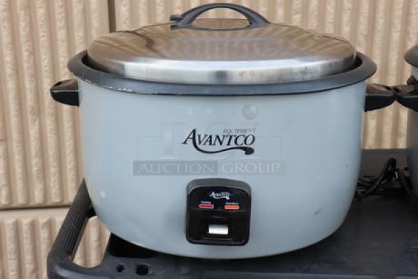 Avantco RCB124 rice cooker/warmer, 124-cup capacity, stainless steel removable lid, new with slight scratches, 240V, 3000W.