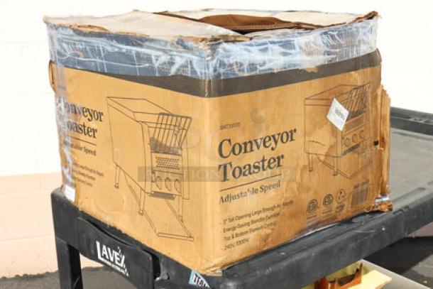 Brand new Avantco T3300D commercial conveyor toaster in damaged packaging, may have scratches and dents. 10" wide, 240V, 3300W.