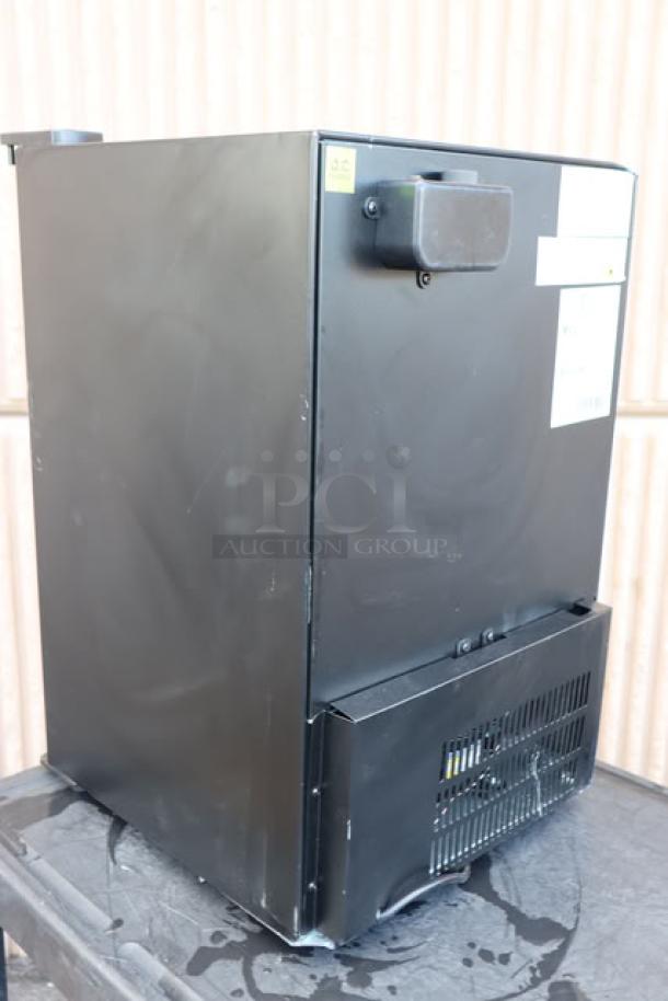 Black Galaxy CRG-3 Countertop Display Merchandiser, 2.5 cu ft. Used with minor scratches, no original packaging.