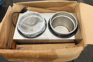 Vollrath 72029 Cayenne Twin Well Rethermalizer, brand new, in damaged packaging, potential scratches or dents, 7.25 Qt.