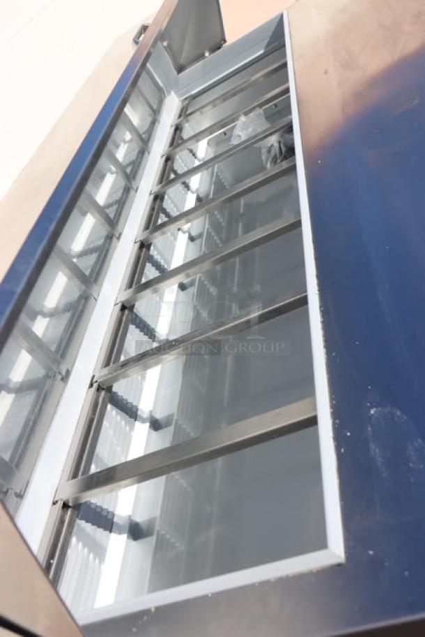 Beverage-Air SPED60HC-16-2 refrigerated prep table, 60" with 1 door and 2 drawers, brand new scratch-n-dent condition.