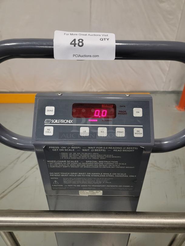 Scale-Tronix 6002 Portable Scale, professional-grade, digital readout, tested working, low-profile platform with ramps, portable design.