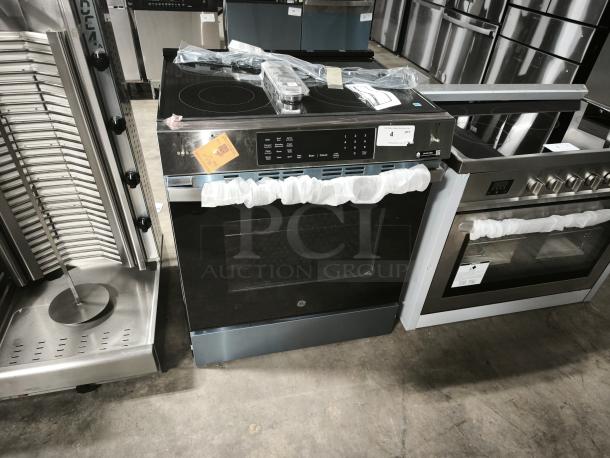BRAND NEW GE® ENERGY STAR® 30" Slide-In Electric Convection Range, Model GRS600AVFS. Features No Preheat Air Fry, EasyWash™ Oven Tray.
