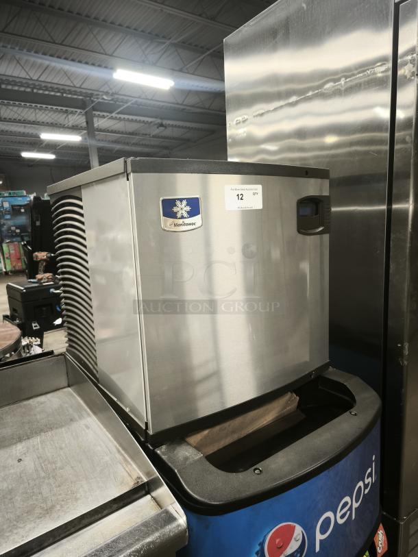 Manitowoc IYT0620A-161 Indigo NXT Ice Machine, air-cooled, 575 lb capacity, like new condition, model label shown.