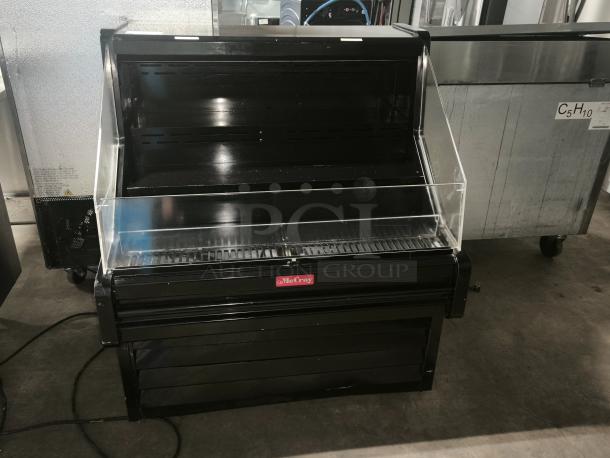 Howard-McCray 39" impulse horizontal open air cooler, model SC-OS30E-3-B, with three levels, in good condition.