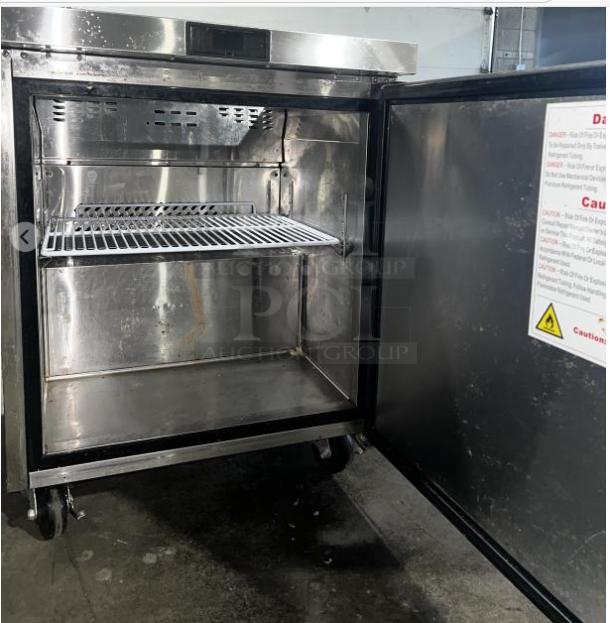 BERG BERS27 Sandwich Prep Table, 8 Pan, 1 Door, stainless steel, open door showing interior shelves, durable, functional.