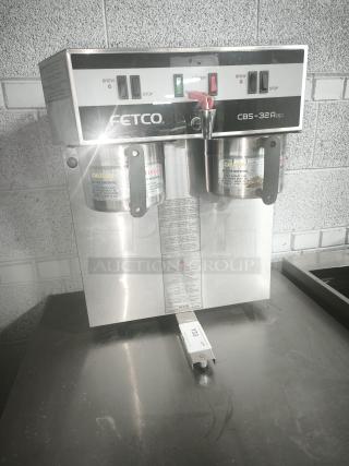 Fetco CBS-32Aap Stainless Dual Coffee Brewer Machine 120/208-240V TESTED AND WORKING - Item #1224445