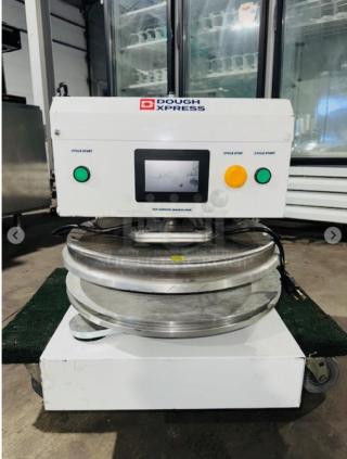 ALMOST NEW !!!!!!!!!!!! Dough Xpress DXE-WH 18