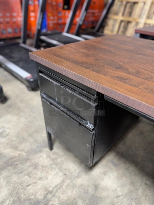 Alera desk model ALEHSD6030BM; wood surface, metal drawers; minor wear. Suitable for office use.