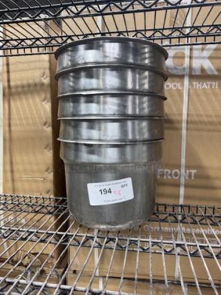 Choice 11 Qt. stainless steel vegetable inset on metal shelf. Label shows quantity "194 x 5." Ideal for commercial kitchens.