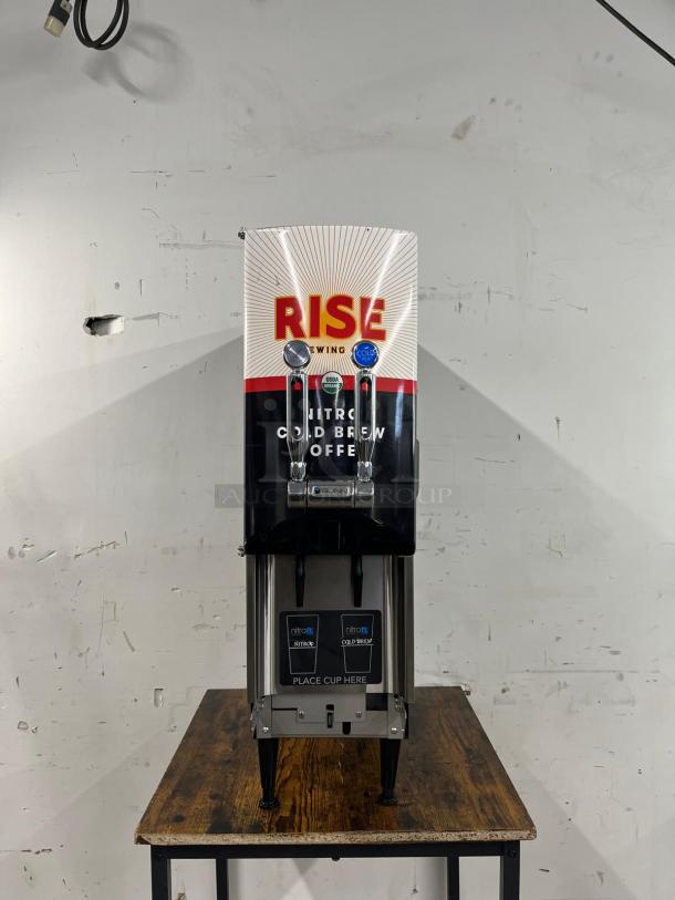 Bunn 51600.0106 Nitron CT-Base cold brew dispenser, 2-gallon, countertop model, features dual taps, RISE Brewing branding.