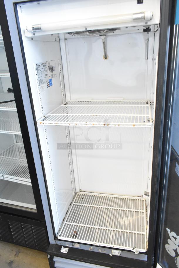 True GDM-12 commercial single-door cooler merchandiser, metal, poly-coated racks, labeling indicates 115 volts, 1 phase.