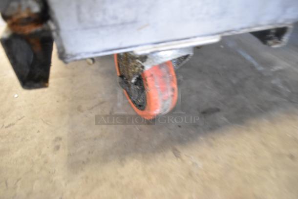 2018 Pitco Frialator 35C fryer, stainless steel, commercial floor style, natural gas, 90,000 BTU; visible caster wheel.