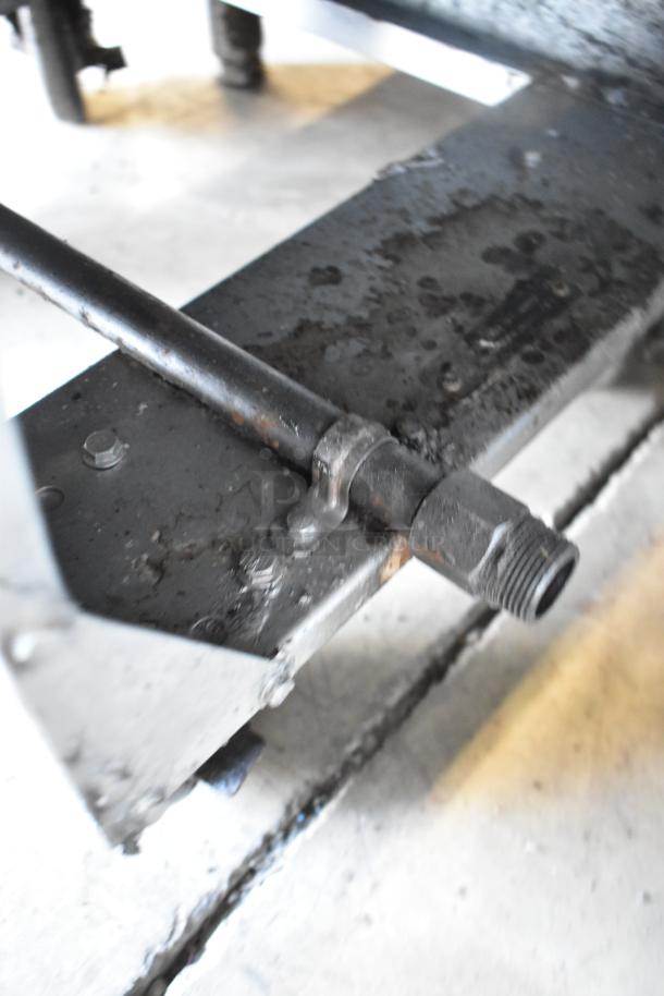 Sierra SRF-35/40NG stainless steel deep fat fryer, natural gas powered, 90,000 BTU, close-up view of gas connection.