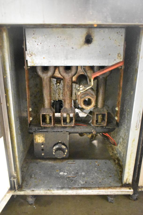 Dean SR42GN Stainless Steel Commercial Deep Fat Fryer, natural gas powered, 105,000 BTU, used condition, visible control dial.