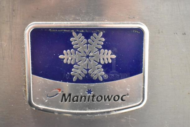 Manitowoc ID0503W-161 stainless steel ice head on ice bin, 115V, 1 phase, commercial use, logo visible.