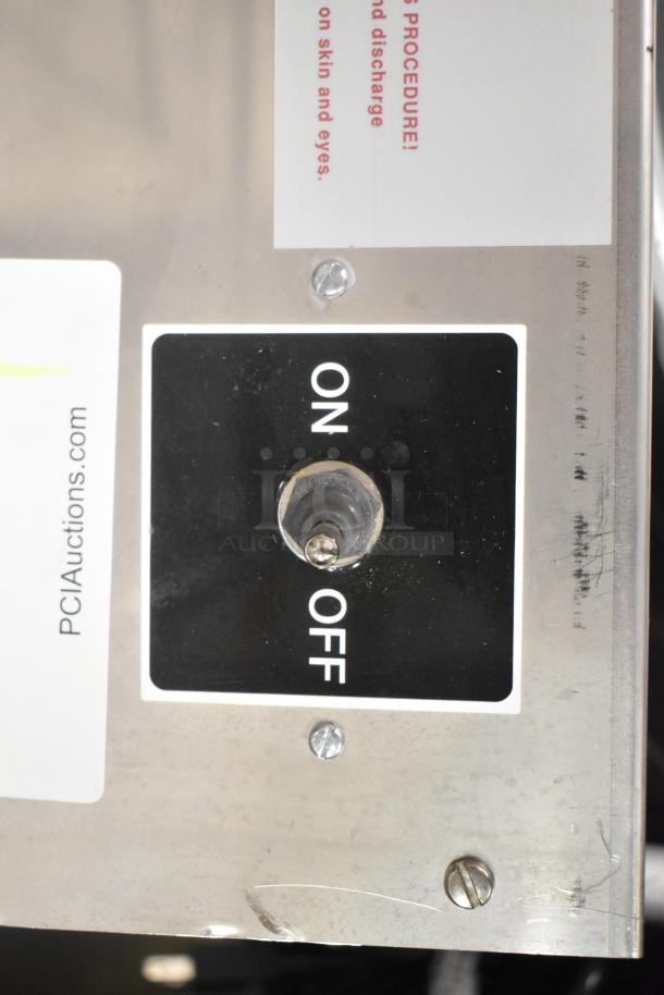 Miroil 75 lb. electric fryer oil filter machine with 1-way pump, brand new scratch and dent, 120V, Phase 1. On/Off switch visible.