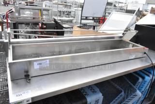 Avantco 177BMFW5 stainless steel 57" electric bain marie buffet countertop food warmer, 120V, 1 phase, clean condition.