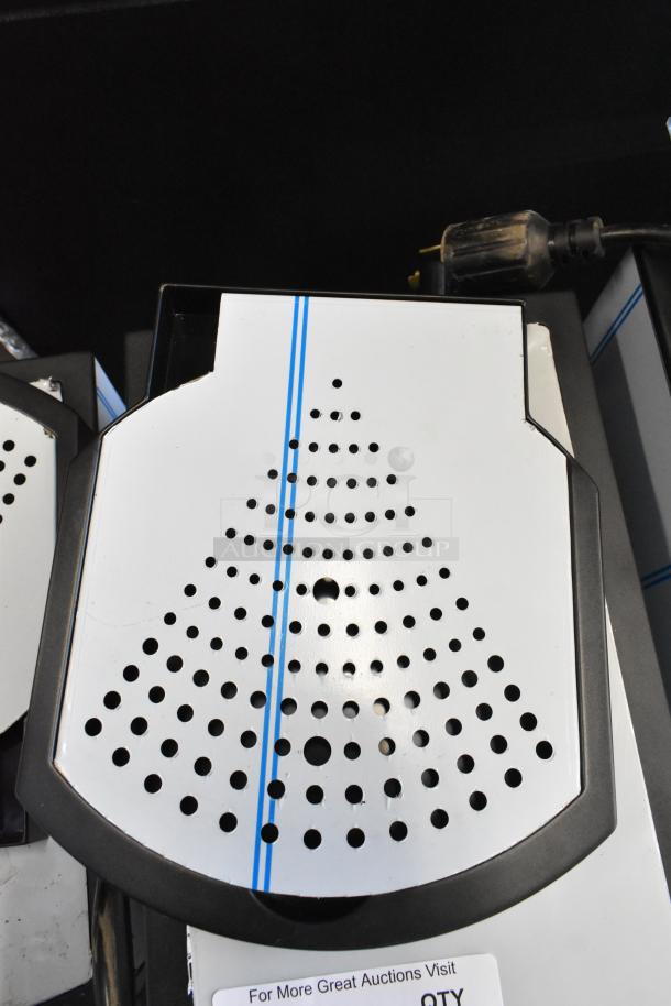 BRAND NEW Grindmaster 1000678GM PB10USG stainless steel Ecoboiler, scratch and dent, 240V, 1-phase, commercial hot water dispenser.