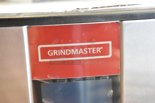 BRAND NEW SCRATCH AND DENT Grindmaster 1000678GM PB10USG stainless steel commercial hot water dispenser, 240V.
