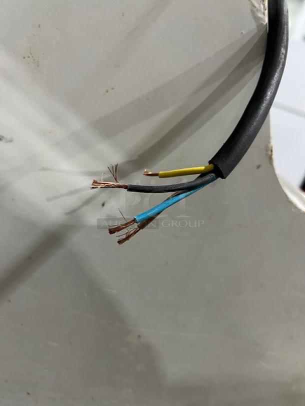 Close-up of frayed wiring on Merand Tenor 2 dough moulder. Model SN: 01931404. 220V. Requires repair.