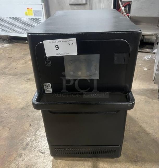 MerryChef Eikon E2S black electric rapid cook oven, late model 2022, 208/240V, 1 phase, countertop design, serial 2205213091077.