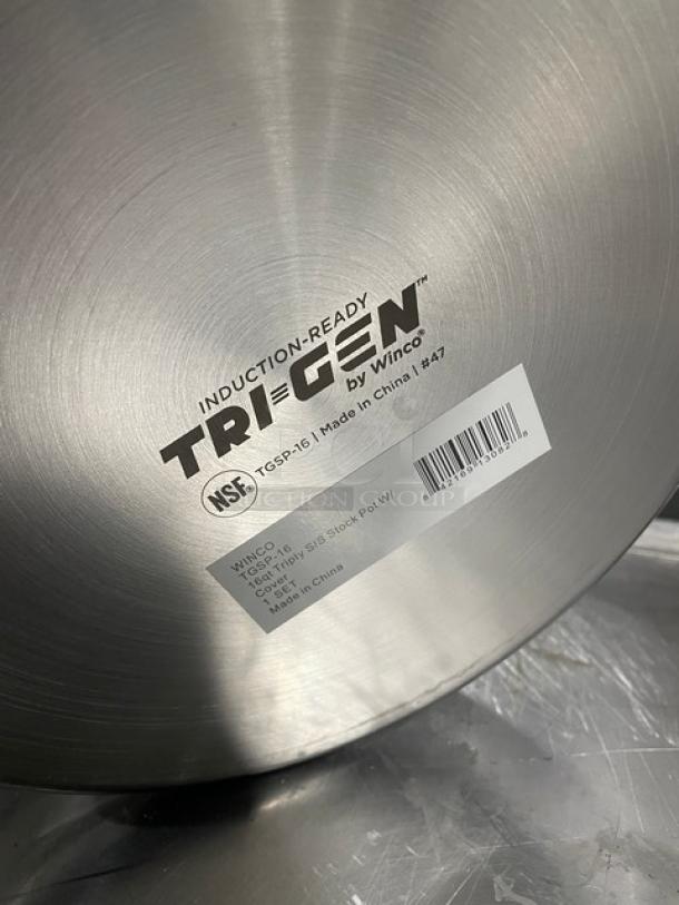 NEW Winco TGSP-16 Commercial Aluminum 16 Qt Stock Pot with Lid. Induction-ready, NSF certified. Made in China.