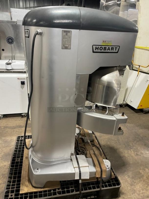 Hobart Legacy+ HL800 commercial mixer, 80 qt, stainless steel bowl guard, 200-240V, 3-phase, on legs, good condition.