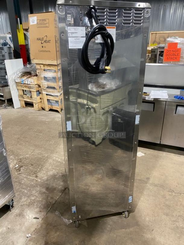 Alto-Shaam 1200-TH Halo Heat Cook-N-Hold Oven, stainless steel, electric, half door, on casters, Model: 1200-TH.