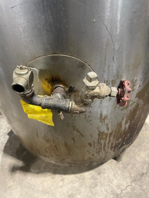 Groen AH140 commercial steam kettle, stainless steel, natural gas, 40 lb. capacity, on legs, visible wear, working condition.