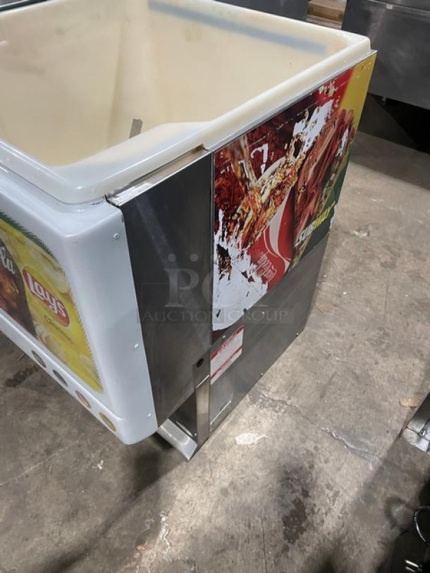 Cornelius ED250-BCZ commercial 8-flavor beverage/ice dispenser with push button control. Durable, used condition.