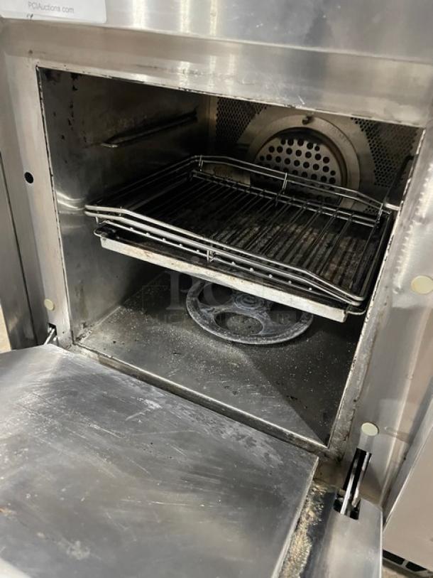 MerryChef Eikon E3 rapid cook oven, stainless steel, 2019 model, touchscreen, SN: 1906213091188, 208/240V. Visible interior.