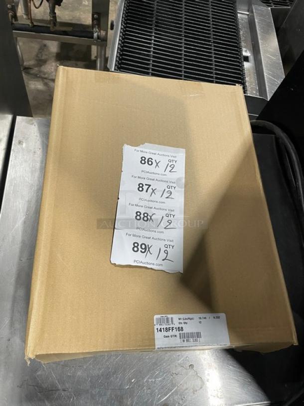 Cambro 1418FF168, Blue 14"x18" Fast Food/Serving Tray, New, Packaging labeled with auction and quantity details.