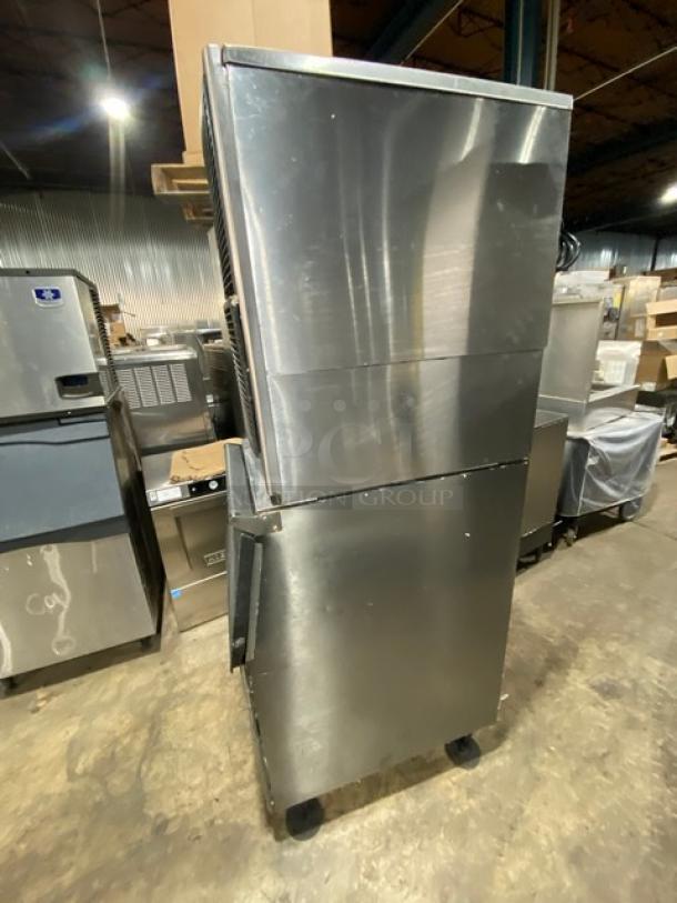 Hoshizaki KM-515MAH stainless steel ice machine. Energy Star certified, air-cooled, electric-powered. 115V, 1 phase, on legs.