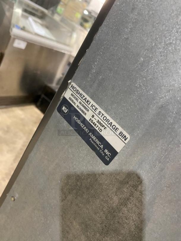 Hoshizaki stainless steel ice maker, model KM-515MAH, on legs. Energy Star certified, NSF label visible.