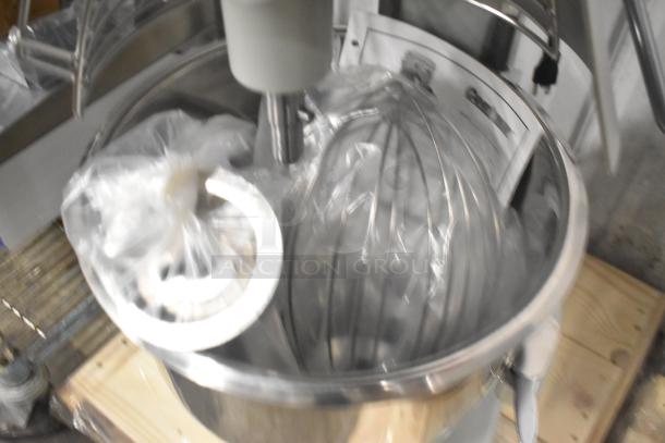 BRAND NEW 2023 Centaur MAC20 20 Quart Mixer, includes bowl guard, dough hook, whisk attachment, 115V, 1 phase.