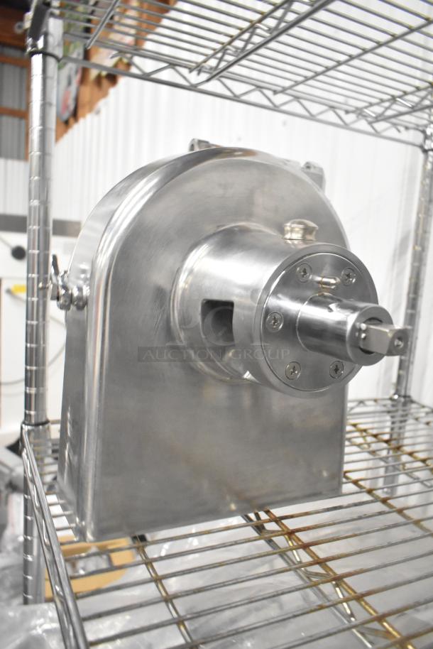 Brand new Globe metal commercial pelican head with slicing blade. High-quality construction, ideal for heavy-duty use.